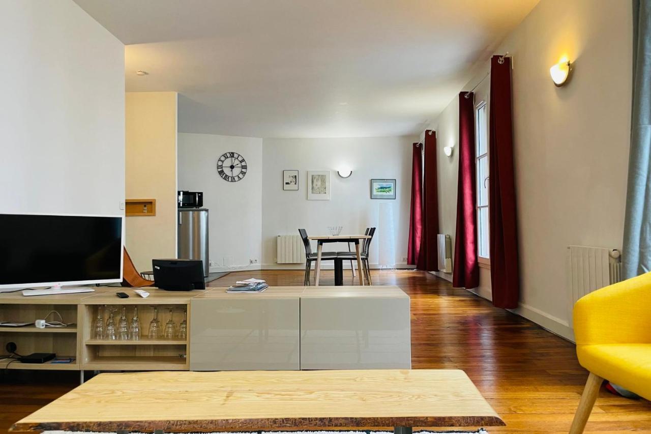 Appartamento The Magnificent Bordeaux Loft In The Hyper-Center Of Tours Esterno foto